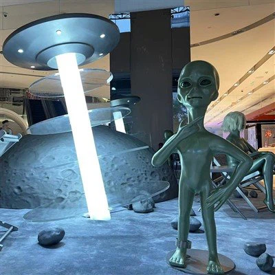 Alien Theme Window Display